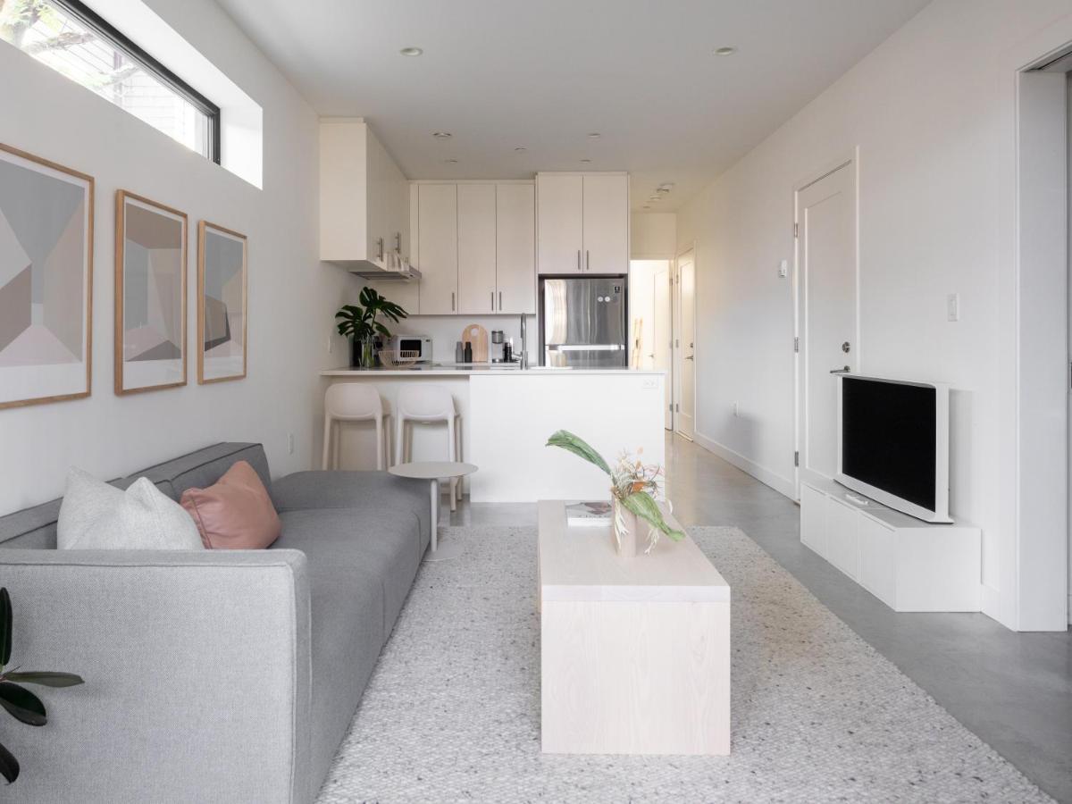 Welcome To Kinn Apartment - Lovely One Bedroom Vancouver Dış mekan fotoğraf