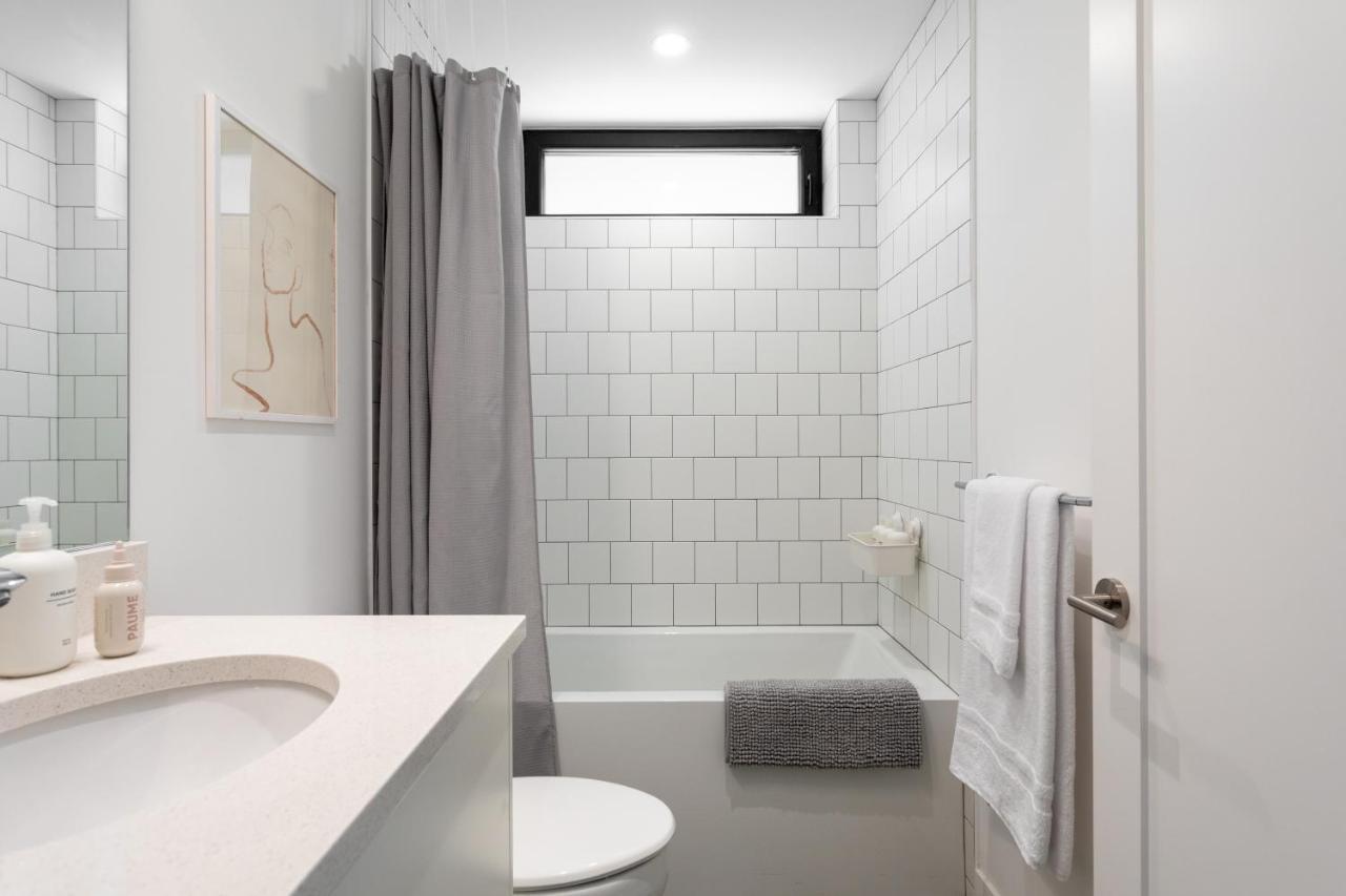Welcome To Kinn Apartment - Lovely One Bedroom Vancouver Dış mekan fotoğraf